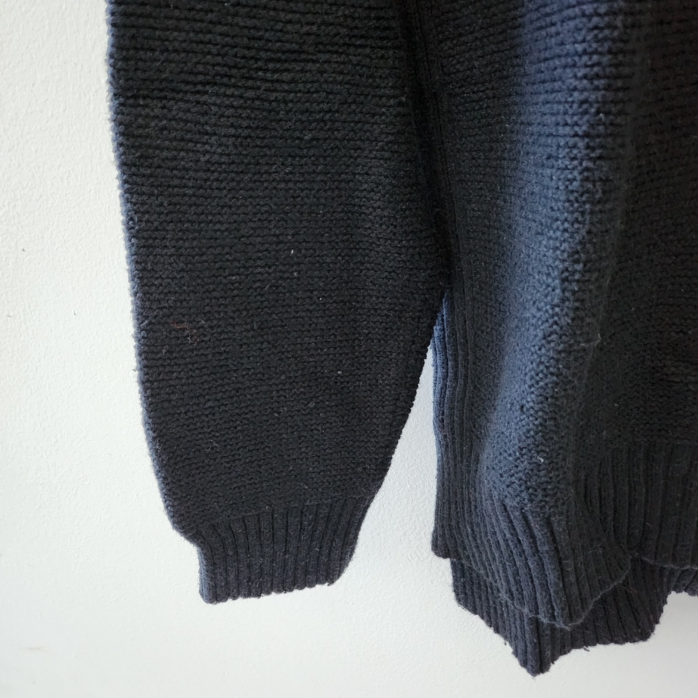 EUC M Ribbed Black Sweater - Picture 7 of 10
